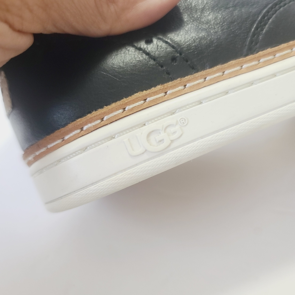 UGG Hadria Black Leather Slip-On Trainer Shoes Size 7.5 - Picture 7 of 10